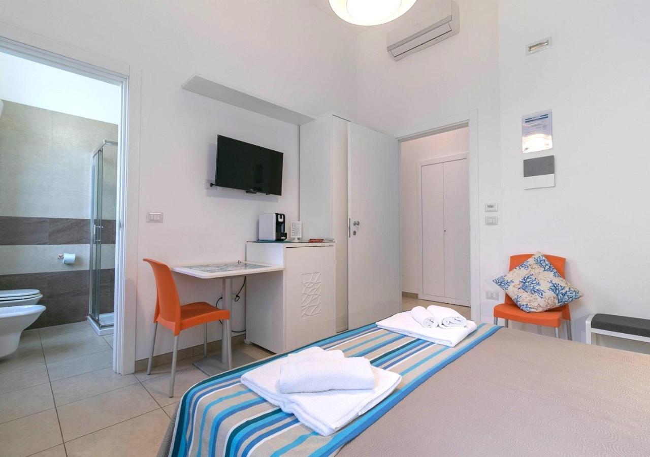 Fronte Mare Rooms By Salentolimit Porto Cesareo Zewnętrze zdjęcie