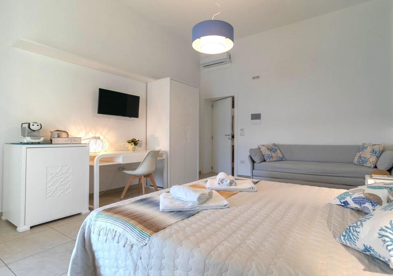 Fronte Mare Rooms By Salentolimit Porto Cesareo Zewnętrze zdjęcie